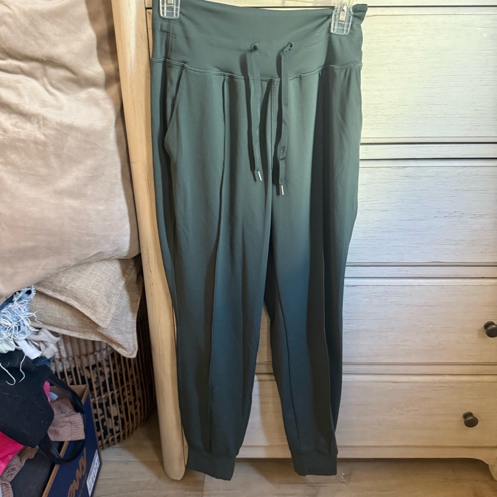 Old Navy Active Powersoft High Rise Joggers